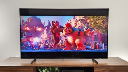 Samsung Q60C QLED TV streaming