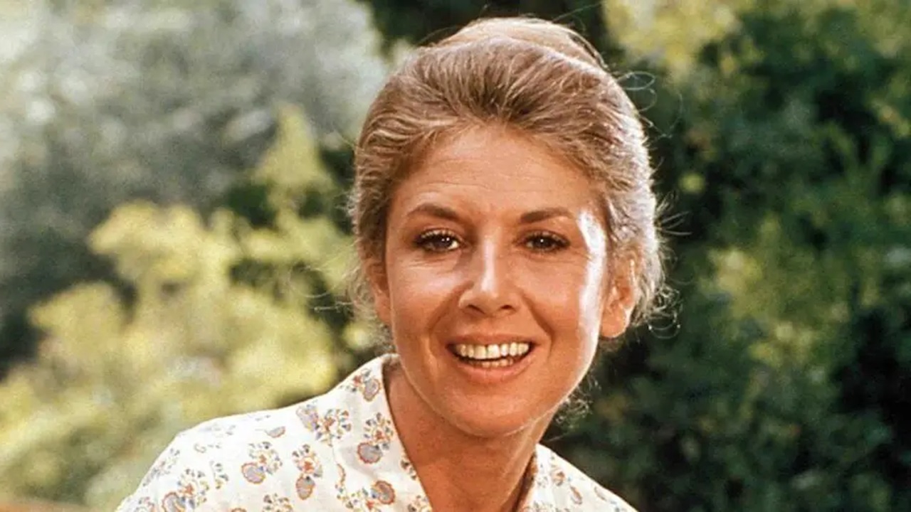 Michael Learned in The Waltons