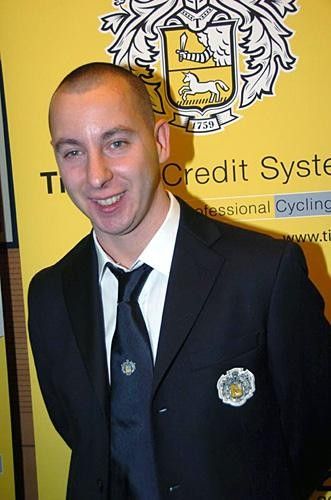 Omar Piscina is a young and experienced team manager.