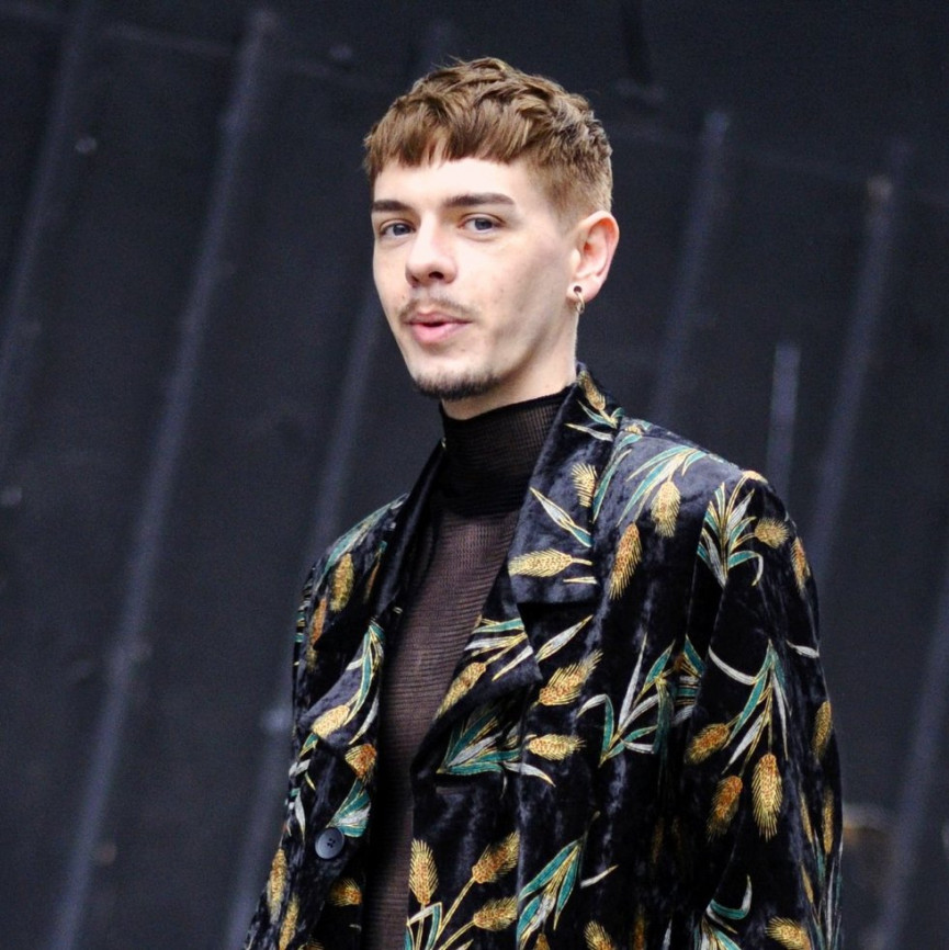 5-mens-hair-trends-you-need-to-be-on-board-with-in-2016-3-1556697979-O7G7-column-width-inline