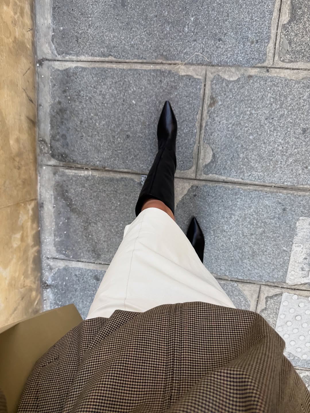 pencil skirt with boots outfit