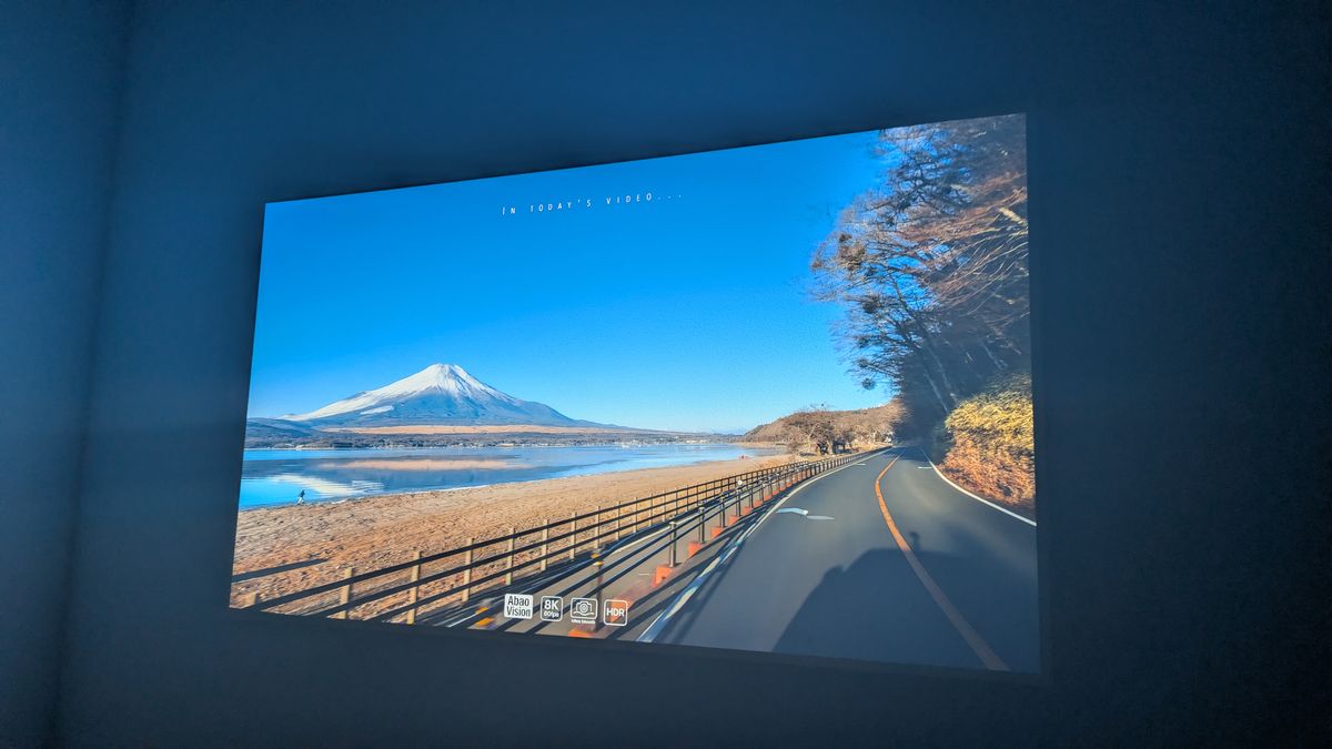 BenQ TK705i