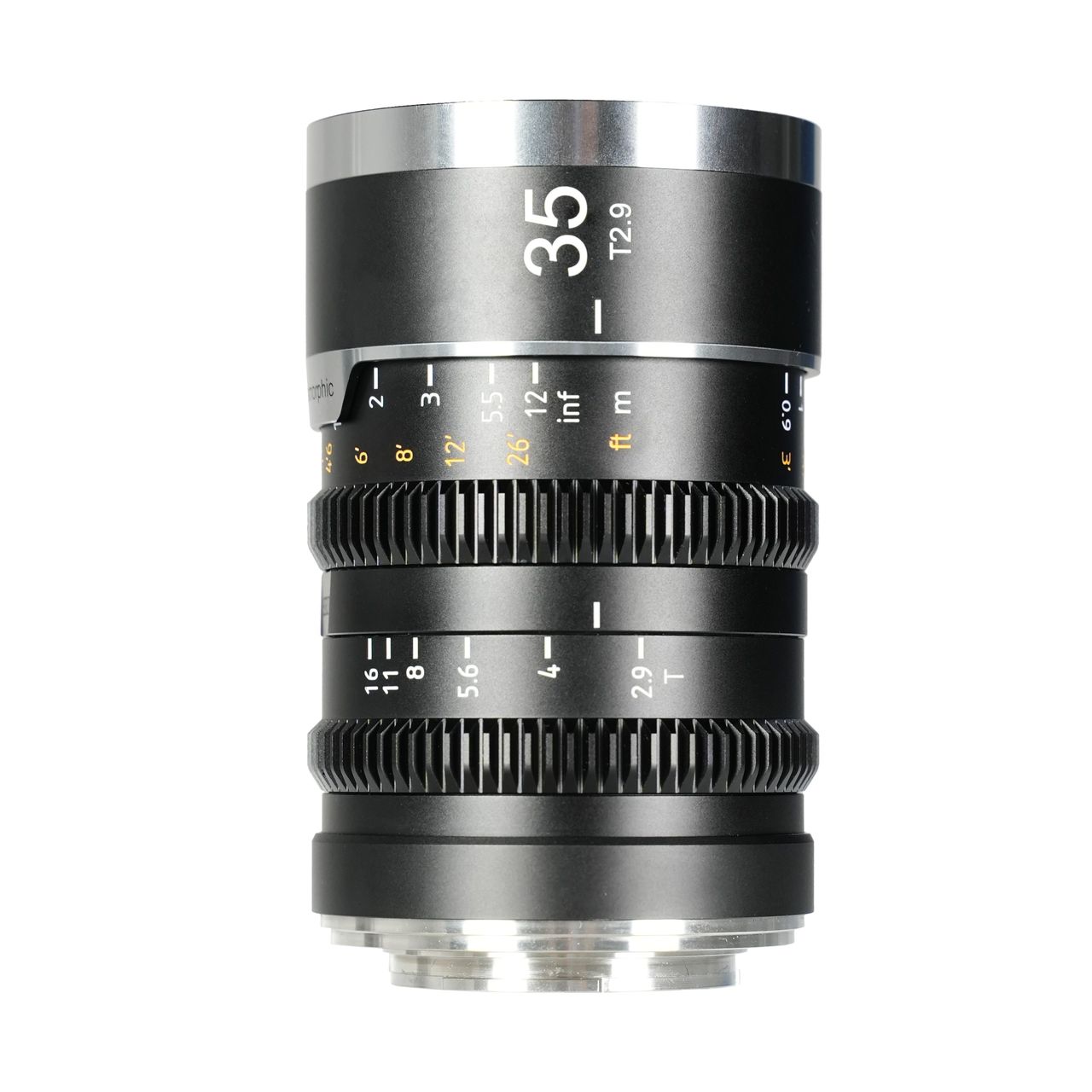 The Sirui Saturn V2 35mm T2.9