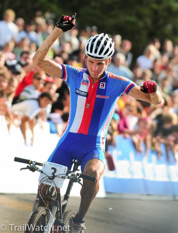 Jaroslav Kulhavy (Czech Republic) takes second place after disposing of Nino Schurter (Switzerland)