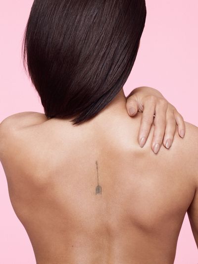Hair, Shoulder, Skin, Back, Neck, Joint, Arm, Chest, Barechested, Muscle,