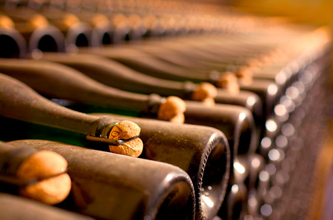 Cava top classification