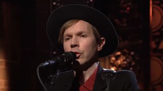 Beck performing on SNL