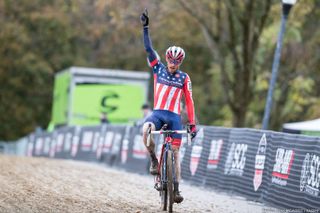 Hyde wins Cincy CX Day 1 for Cannondale.