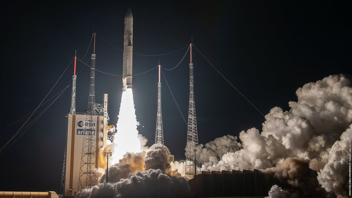 Liftoff of Ariane 5 VA261 into the black night sky at Europe&#039;s Spaceport in French Guiana.