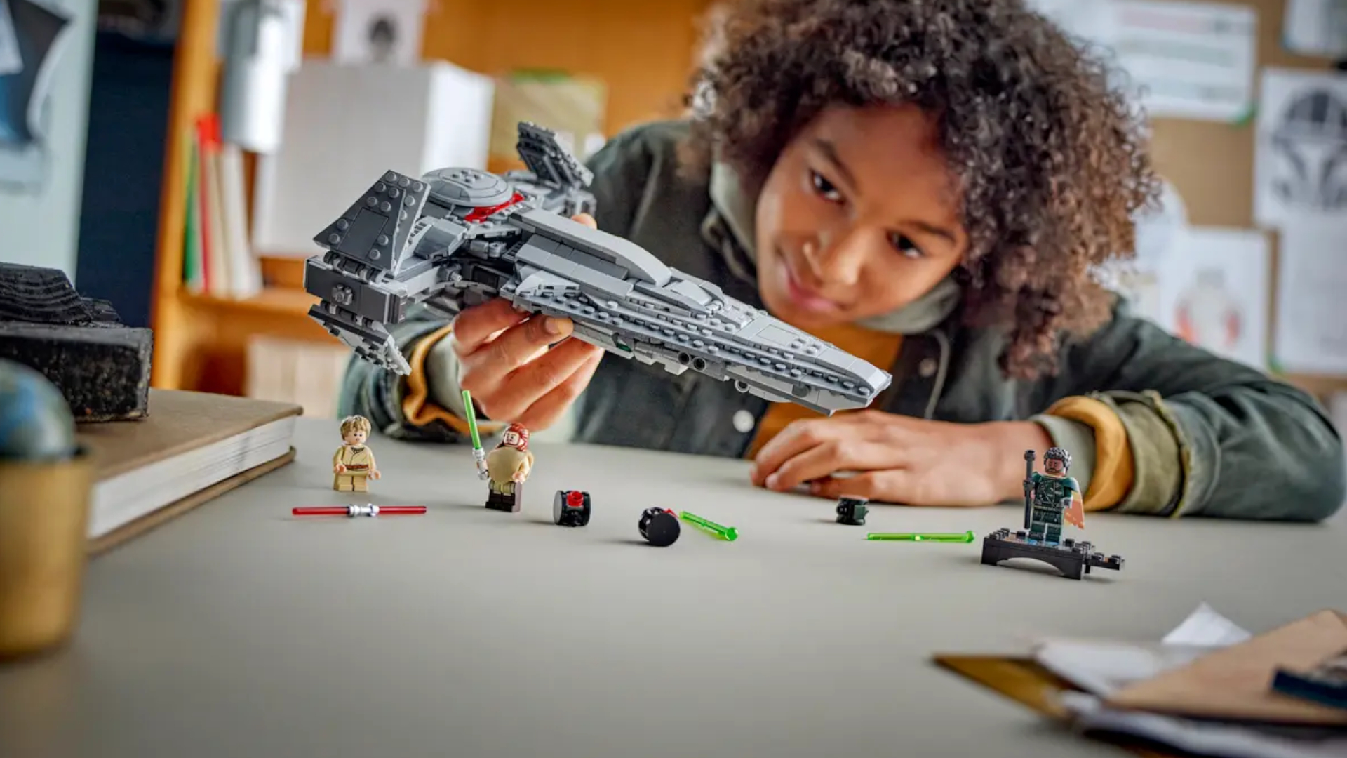 Lego Darth Maul's Sith Infiltrator set