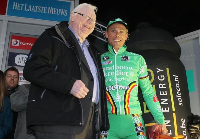 Etienne Gevaert and Sven Nys pose for a photo.