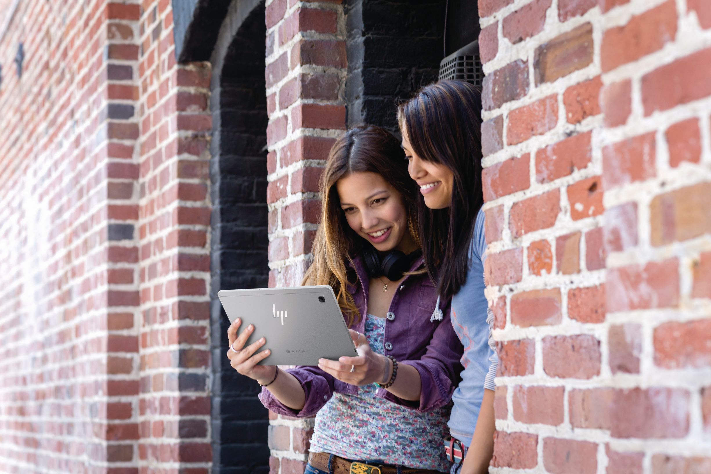 HP Chromebook X2 11 and HP Chromebase AIO Product Shots in a Lifestyle Setting