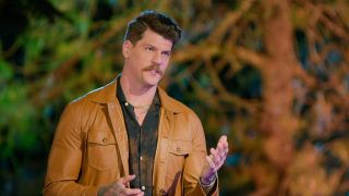 Taylor Lewan talking in Battle Camp.