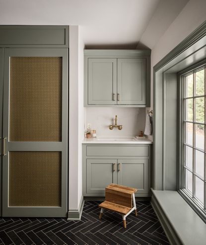 Decorating with Green to Create Fresh and Timeless Schemes | Livingetc