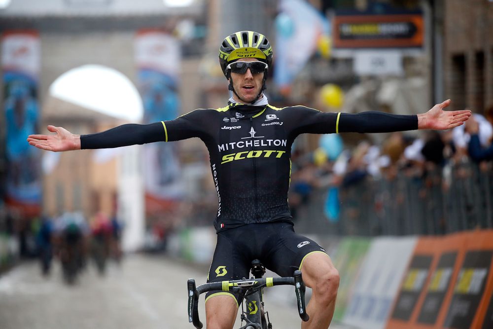Adam Yates wins stage 5 at Tirreno-Adriatico