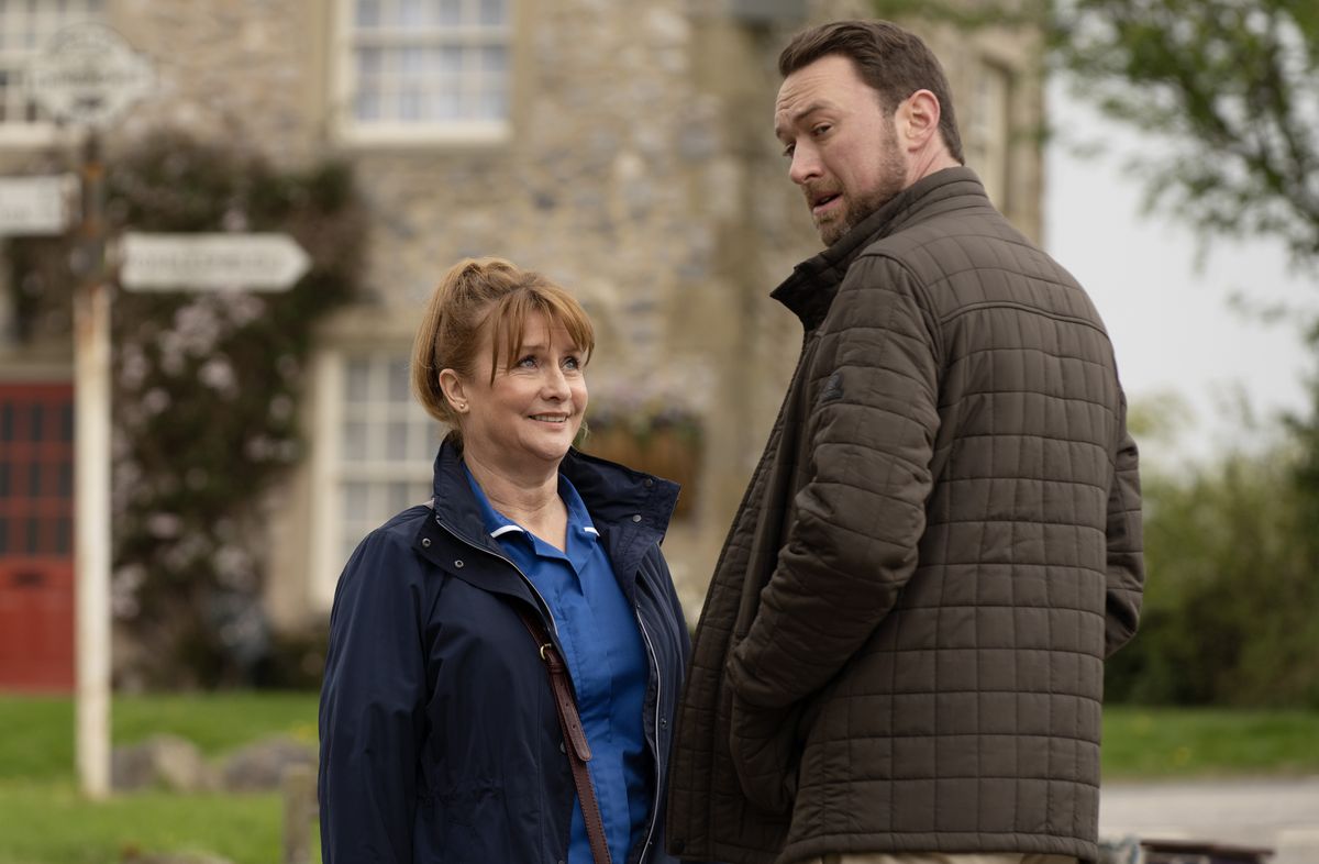 Emmerdale Spoilers: Bernice Blackstock Tells Bob The TRUTH! | What To Watch