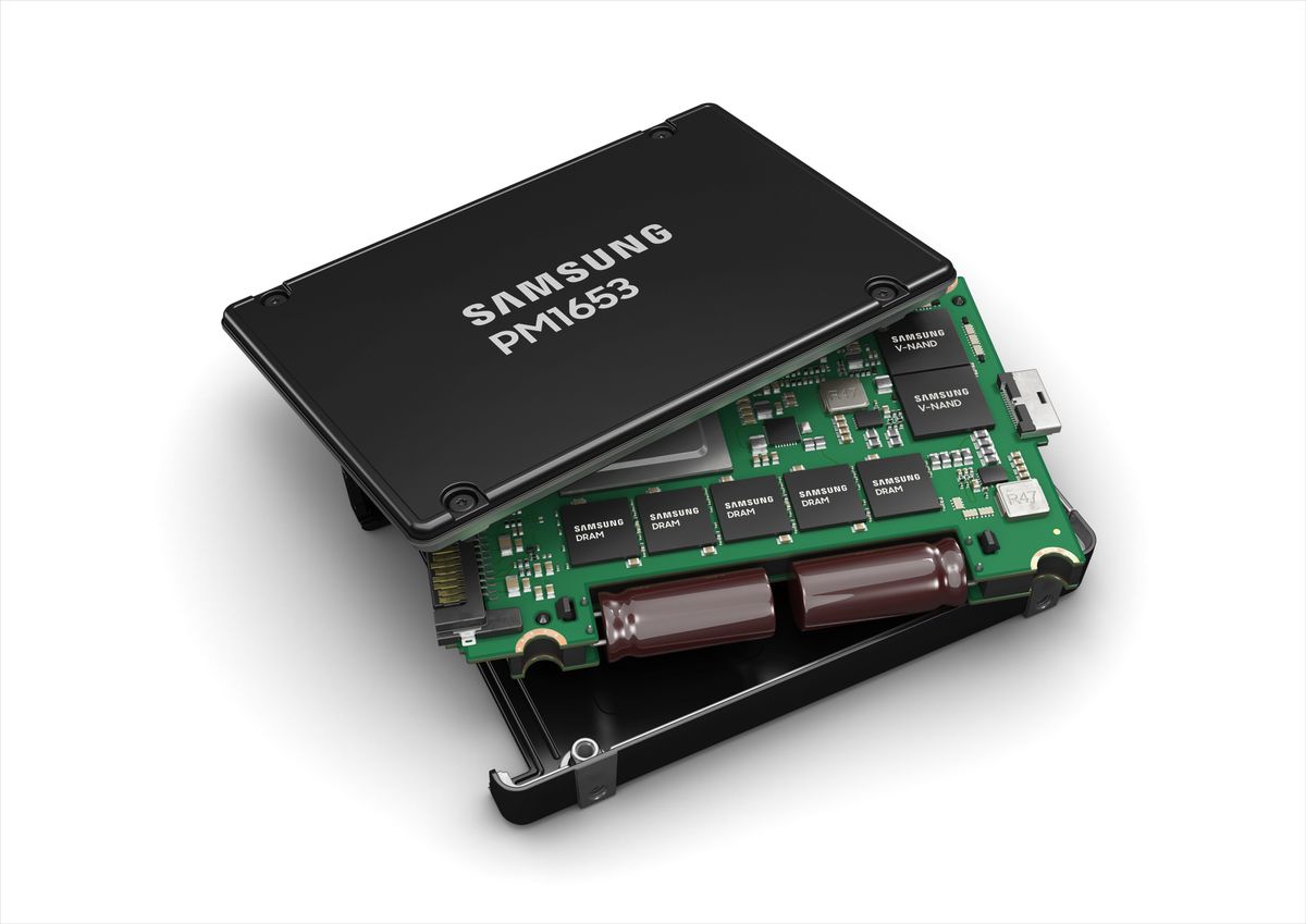 Samsung&amp;#039;s 24G SAS SSD called the PM1653