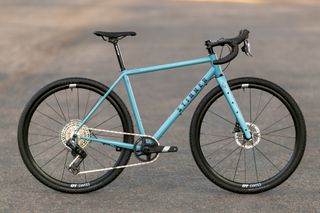 Stinner Refugio Select gravel bike