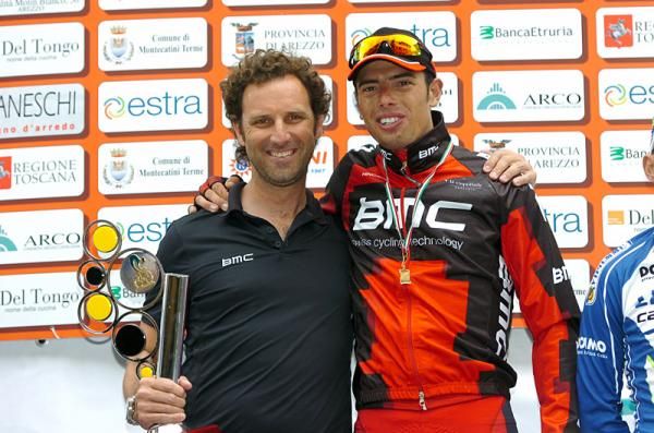 Giro della Toscana champion Alessandro Ballan with BMC assistant director Max Sciandri.