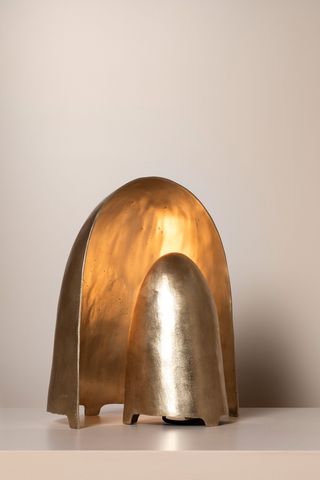 ‘Echo’ lamp by Brendan Ravenhill Studio and Maison Intègre