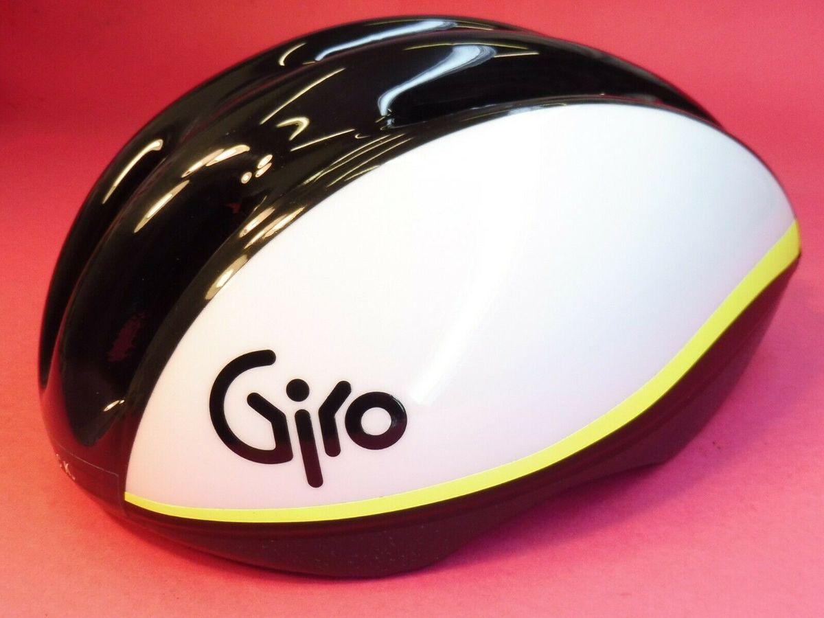 Classic Giro logo and colorway for this original Air Attack