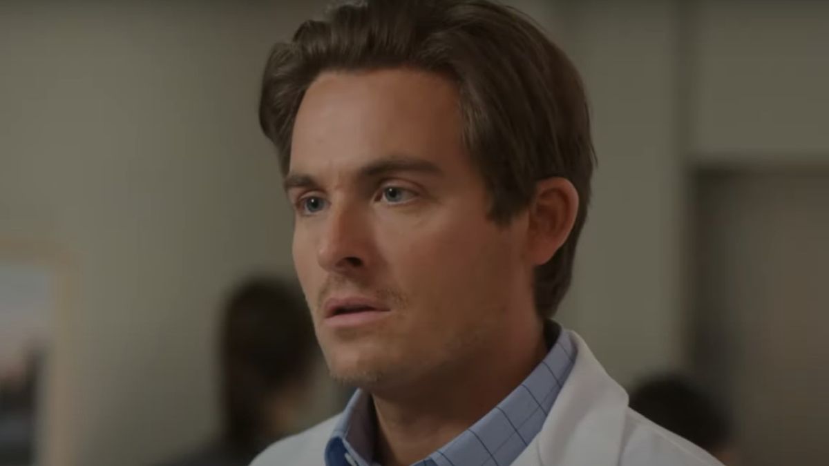 Kevin Zegers on Rebel.