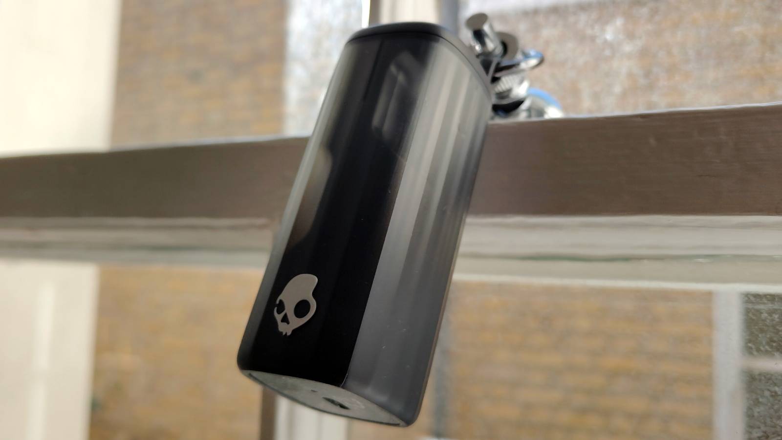 The Skullcandy Method 360 on a shelf.
