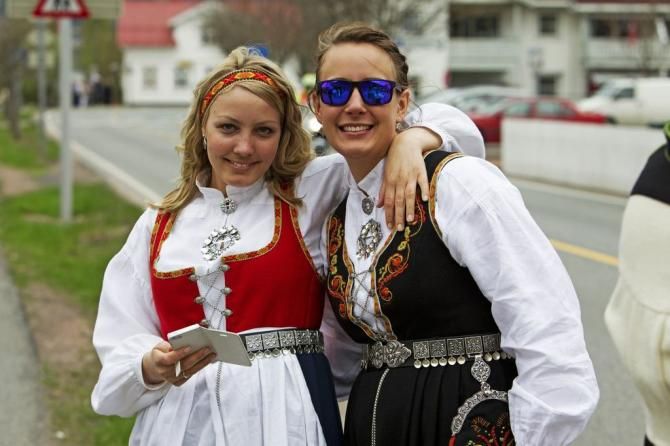 Specators donned traditional Norwegian dress on this national holiday