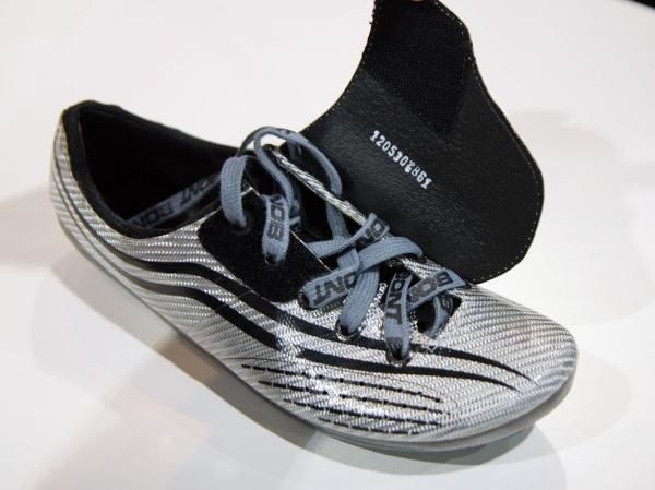 The lace closure on the Bont Zero helps shed grams but also lends an even fit across the top of the foot.
