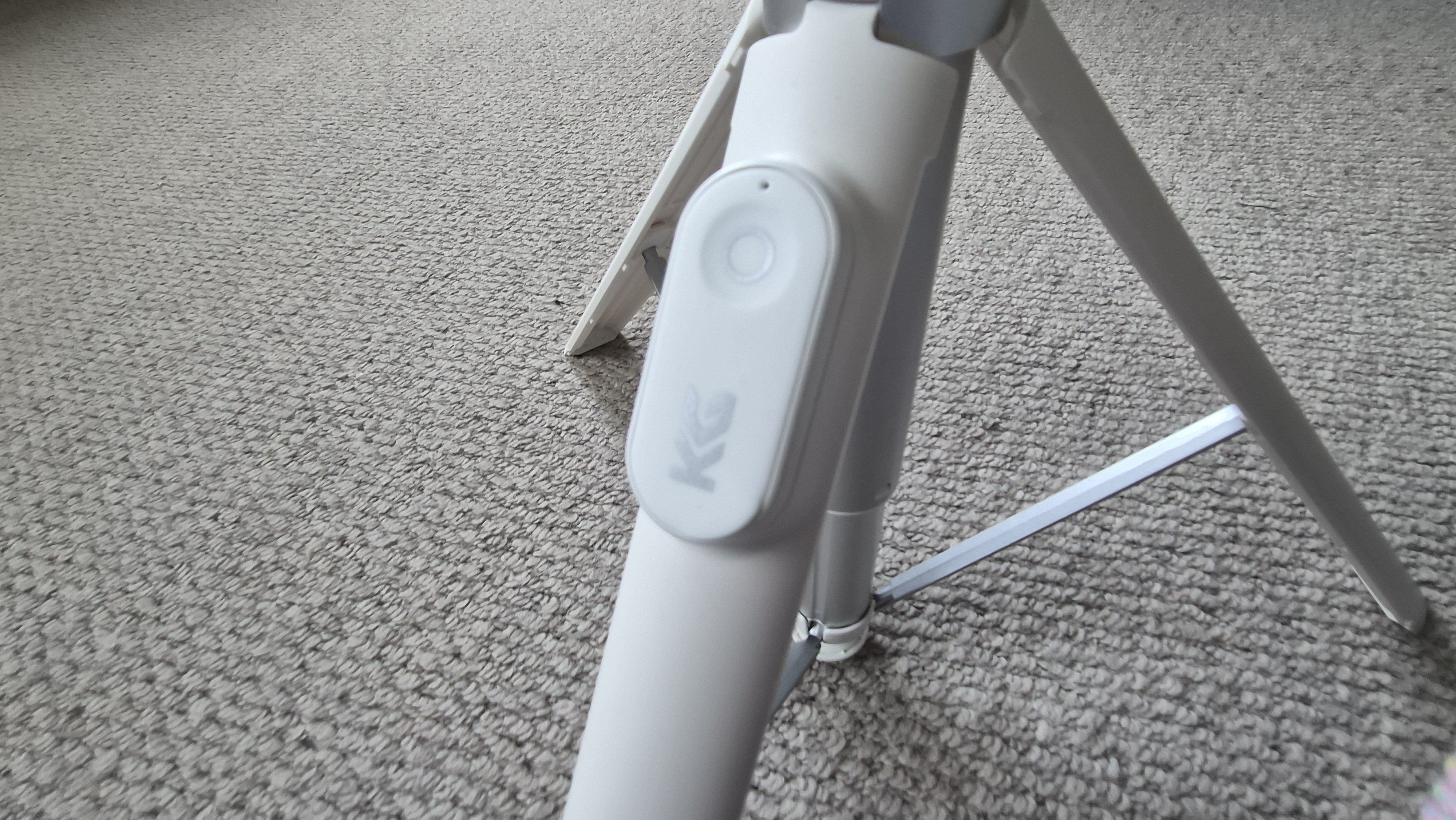 JustTap Magnetic Phone Tripod