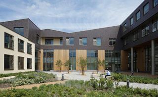 New QEII Hospital, Welwyn Garden City, by Penoyre & Prasad