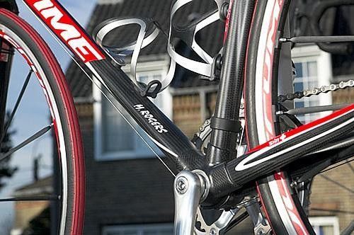 A closeup of Mick Rogers' bike