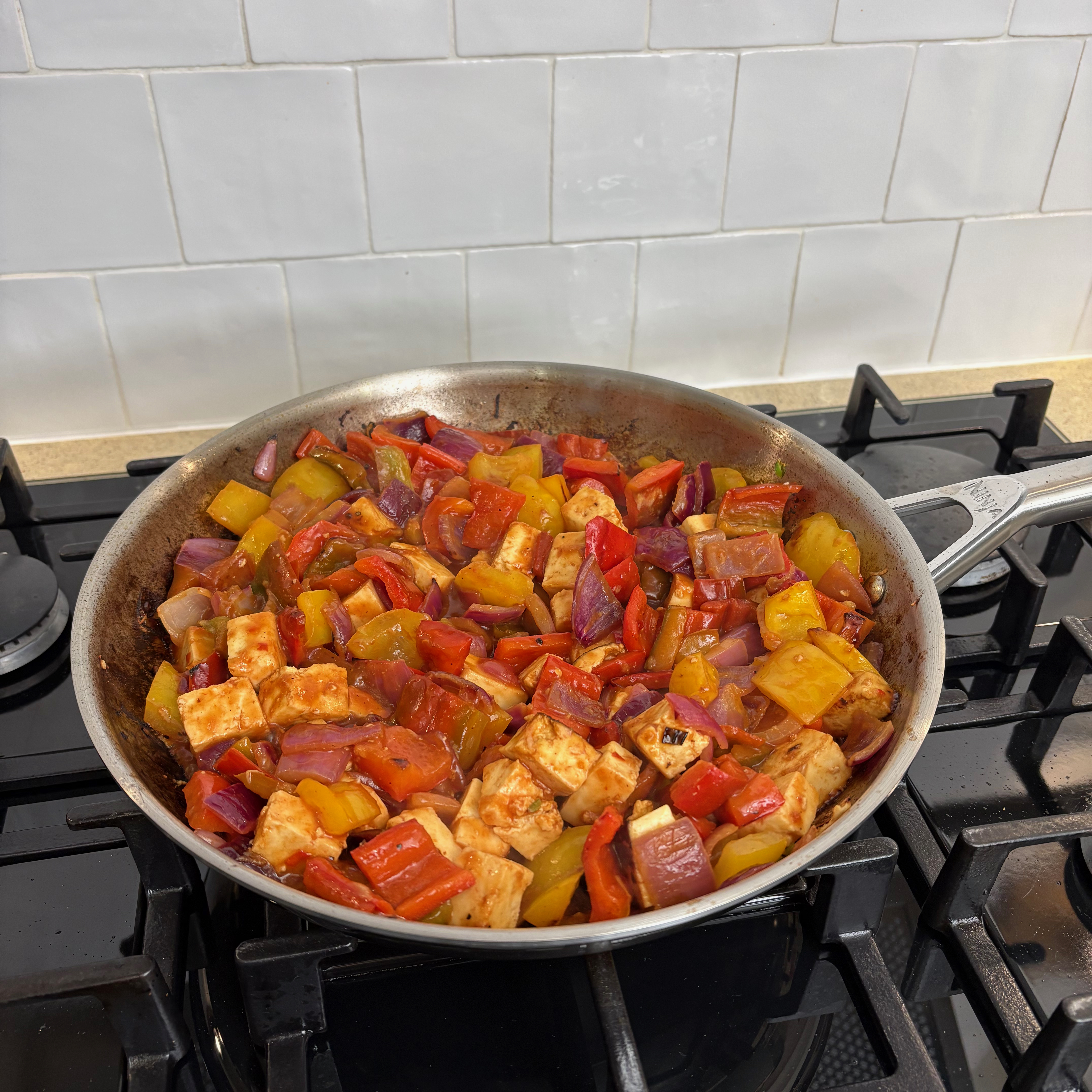 Testing Ninja's stainless steel EverClad pan set
