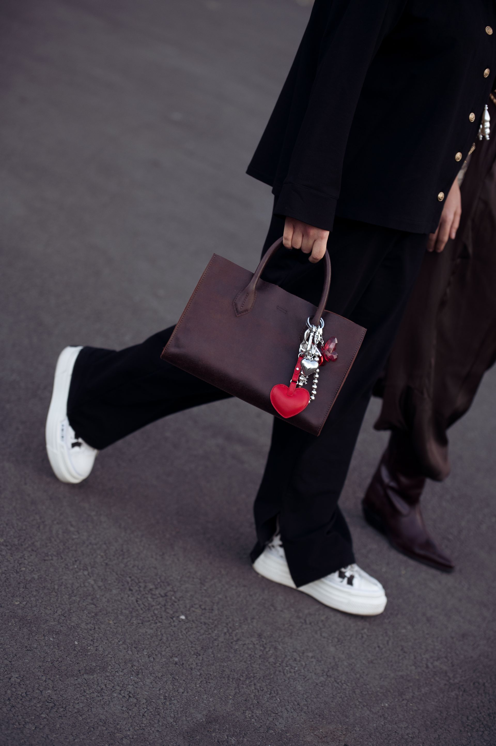 Photos of women wearing flatform platform sneakers.
