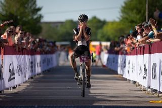 Unbound Gravel 200 defending champ Amity Rockwell back in spotlight