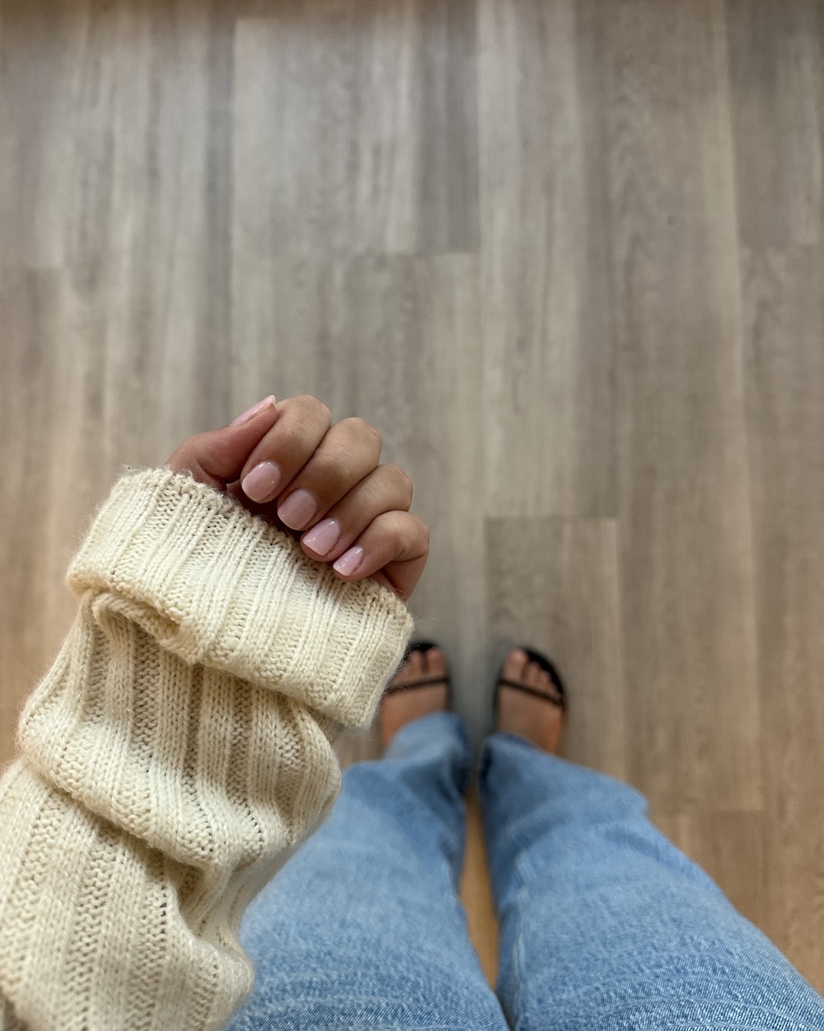 light pink nails
