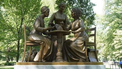 us politics women statue