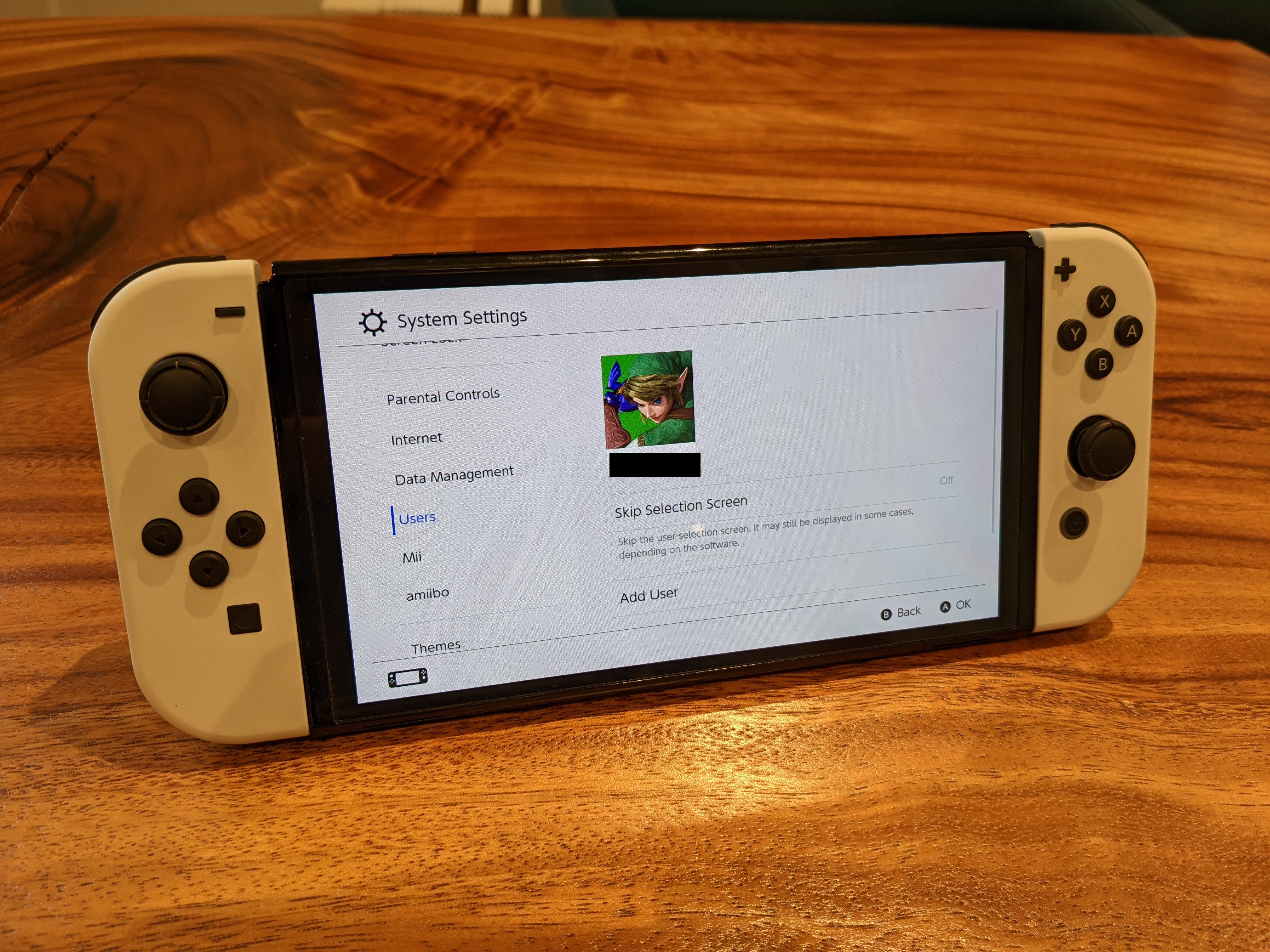 Switch on table showing how you can maintain a secondary account on other Nintendo Switch consoles.