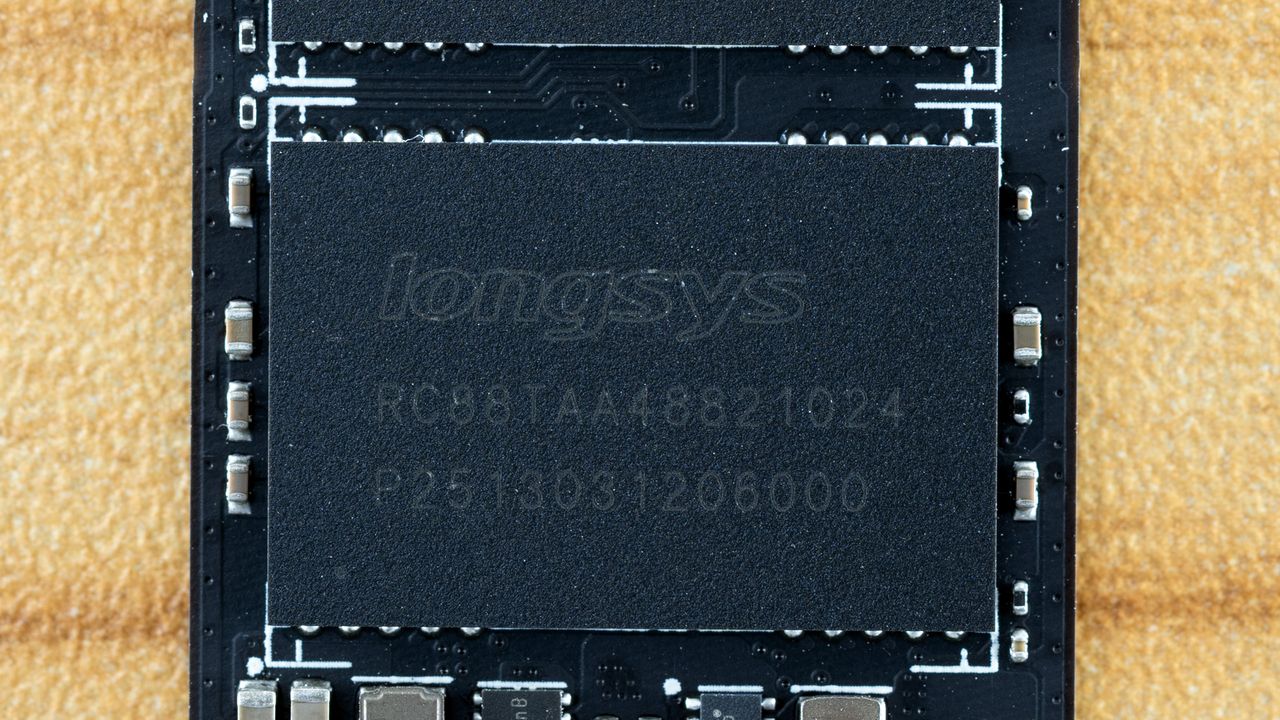 Lexar NM1090 Pro 4TB SSD