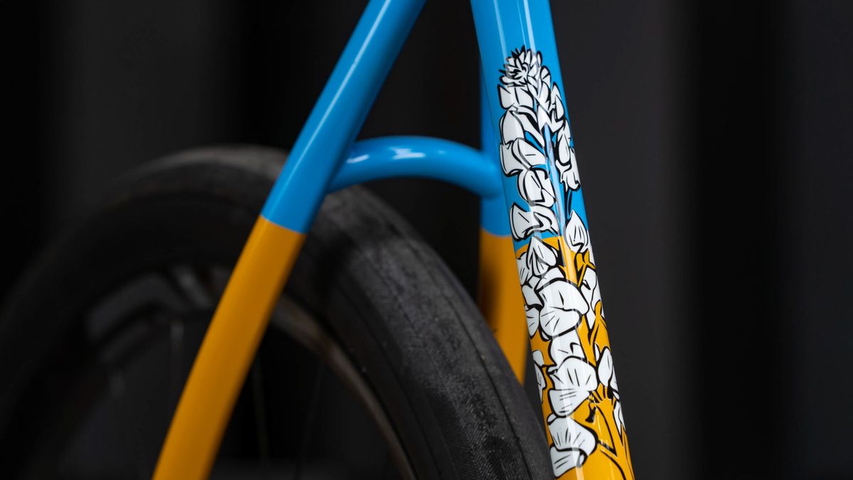 Enve Builders Roundup 2022 - Horse Gravel Monster
