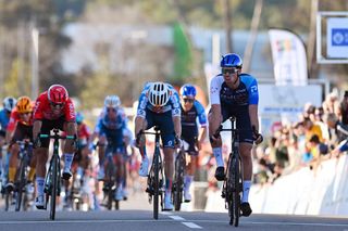 Ethan Vernon (Israel-Premier Tech) wins stage 1 of Tour des Alpes