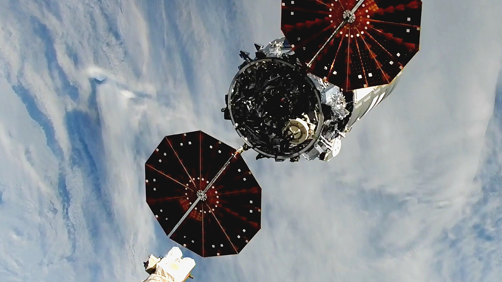  Watch SpaceX launch private Cygnus cargo craft to ISS today 