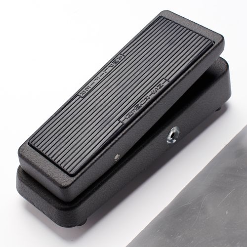Cry Baby wah pedal