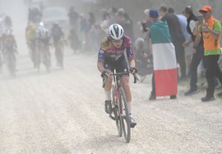 Anna van der Breggen attacks at Strade Bianche 2025