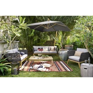 Outdoor Living area: Ochre outdoor cushions and rug