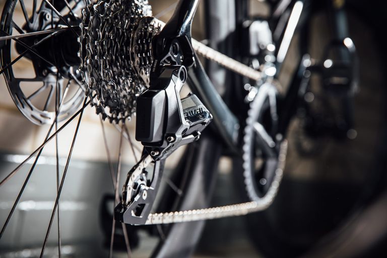 SRAM Rival eTap AXS