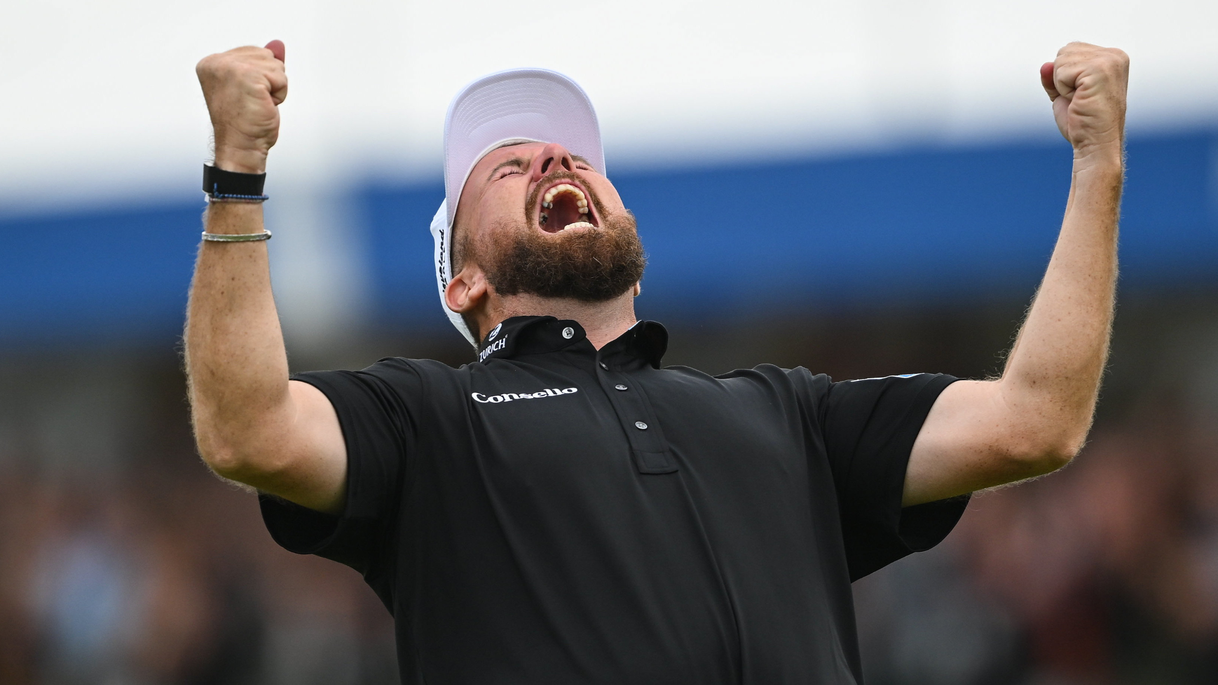 Shane Lowry celebrates winning the Irish Open   