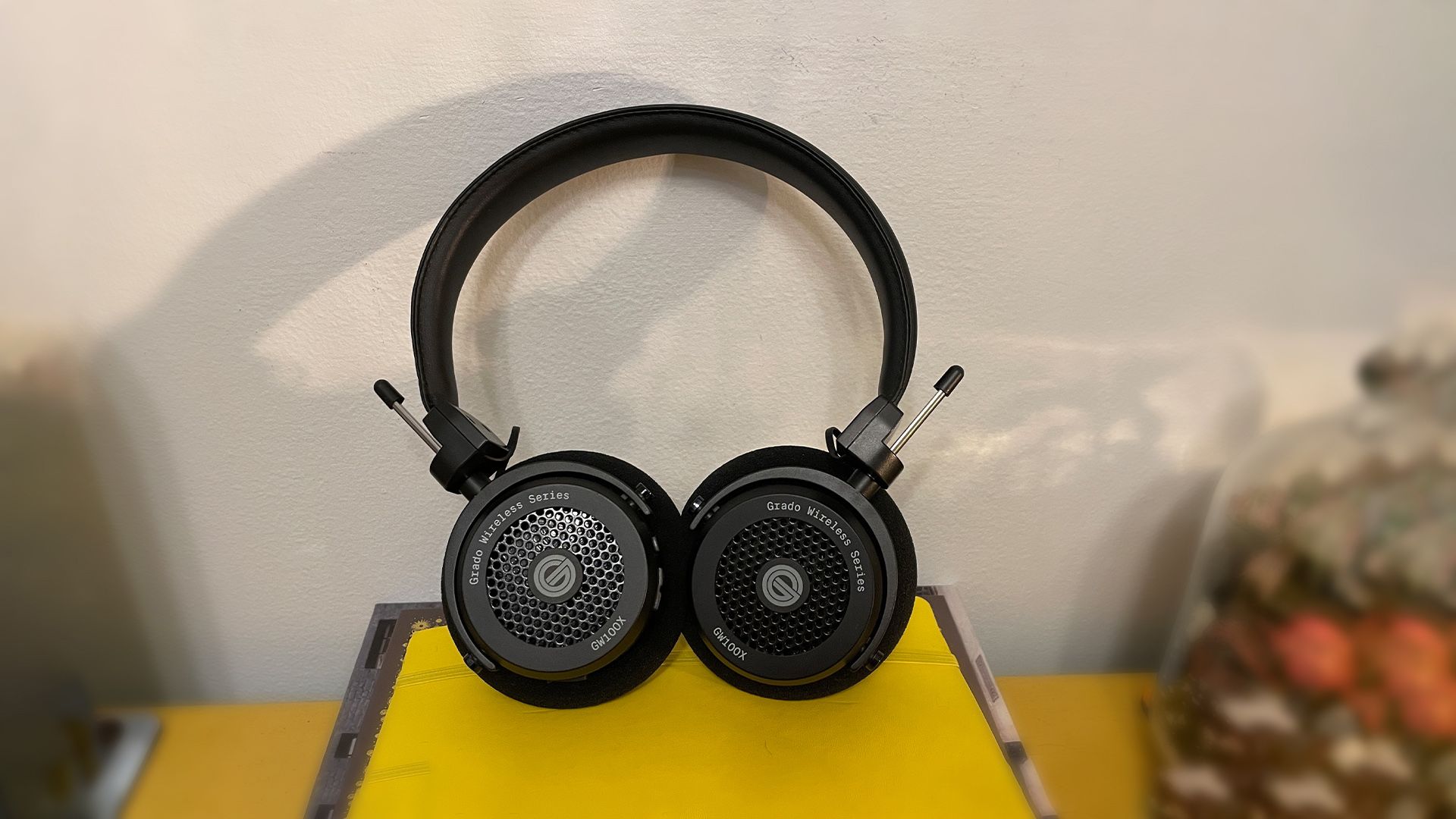 Grado Wireless Series GW100x ブラック Amazon.co.jp: GRADO GW100x ワイヤレスヘッドホン 米国グラド