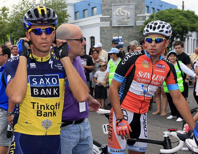 Alberto Contador (Saxo-Tinkoff) awaits the start of stage 1 in San Luis.