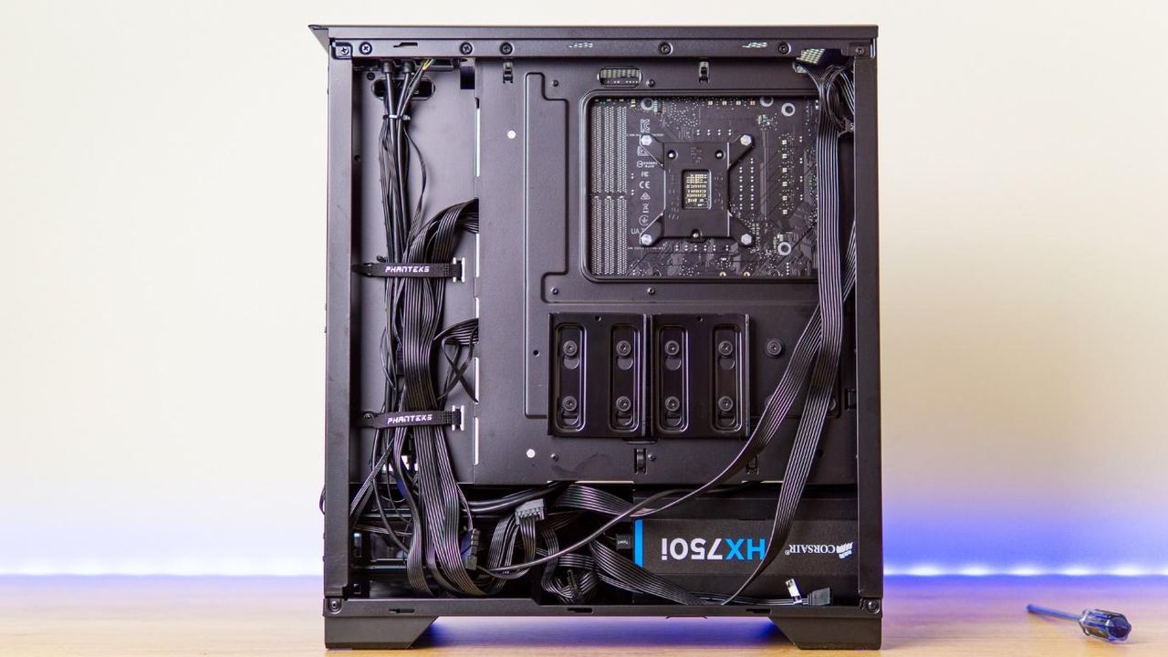 Phanteks P360A